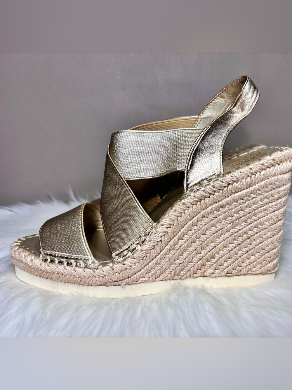 VINCE CAMUTO Metallic Gold Espadrille Platform Slingback Sandals - Picture 5 of 8
